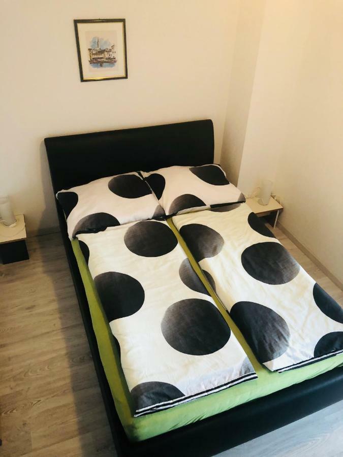 Guest House Jadro Rovinj Luaran gambar