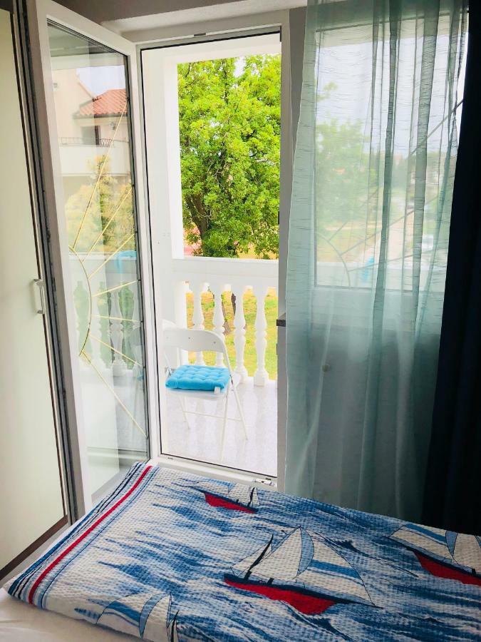 Guest House Jadro Rovinj Luaran gambar